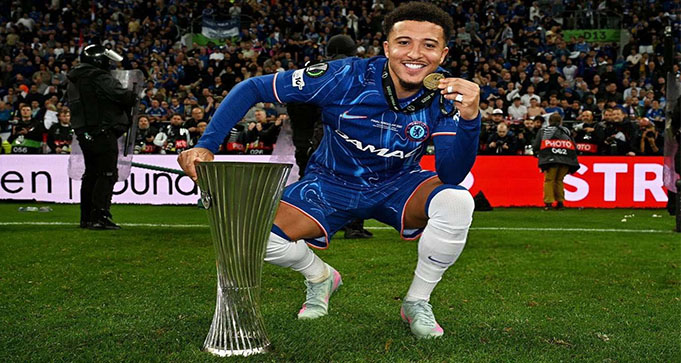 Chelsea Pertimbangkan Jadon Sancho Untuk di Permanen